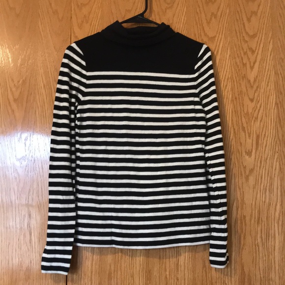 J. Crew Sweaters - J. Crew Sweater